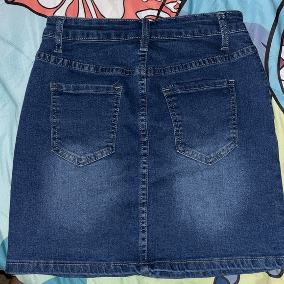 never worn, didn’t like the style - Picture 2 of 3